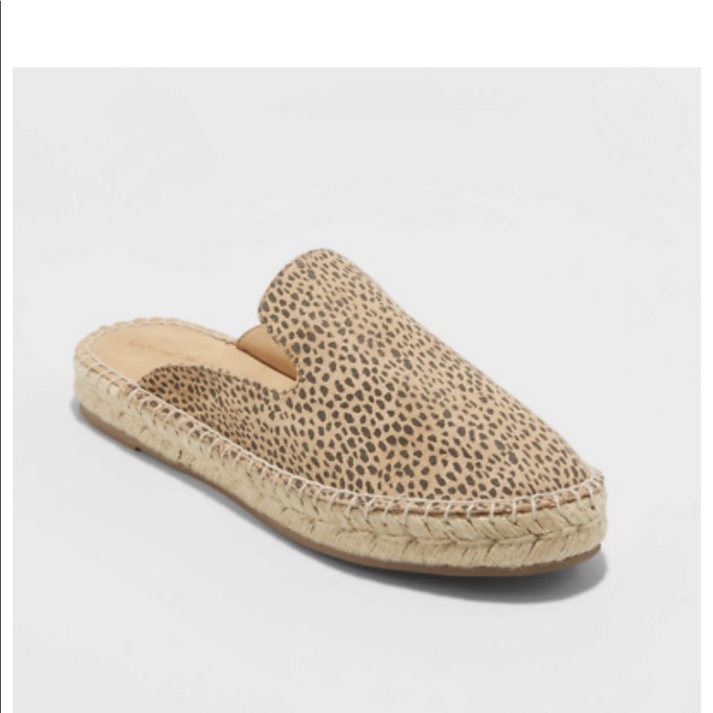 Leopard espadrille mules